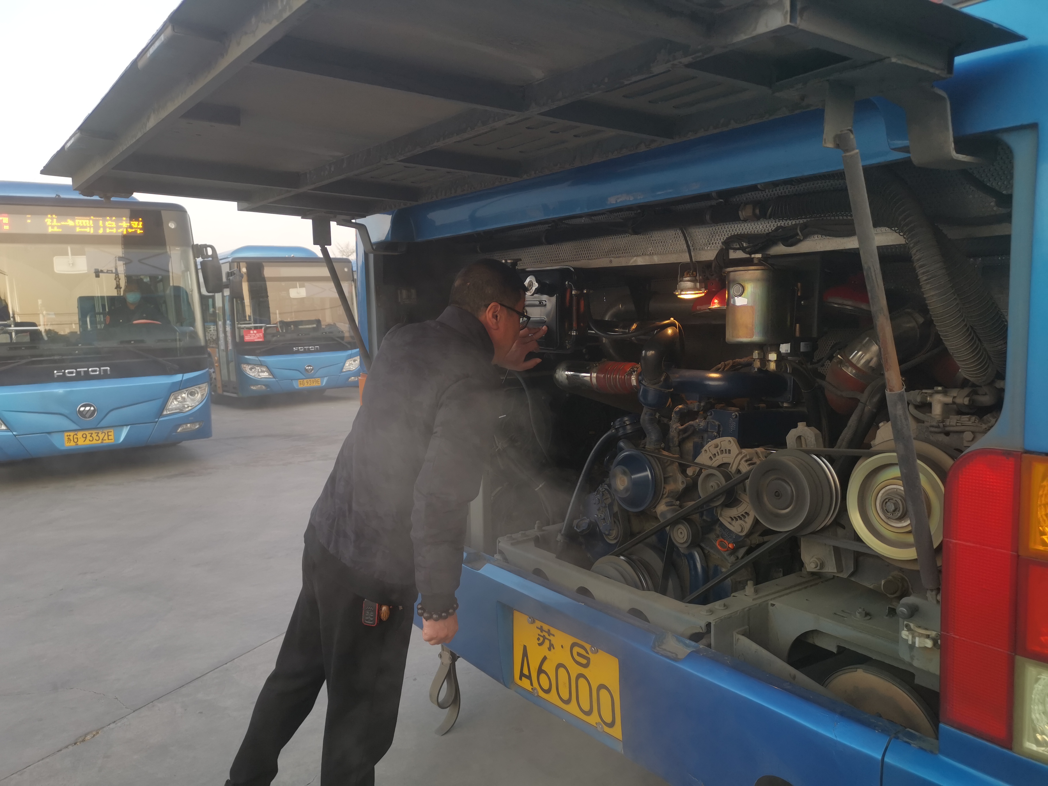 公交集團(tuán)公交事業(yè)一部開展聯(lián)合檢查工作  做好春運安全運輸保障收尾工作