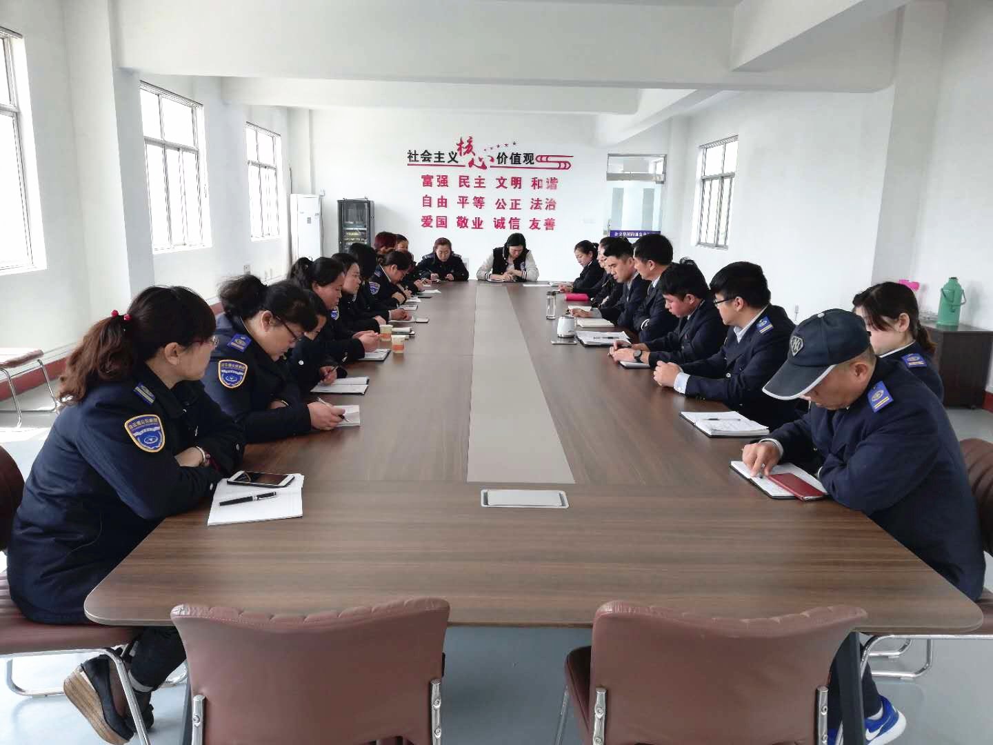 公交集團(tuán)海通公交公司召開“五一”小長(zhǎng)假工作部署會(huì)