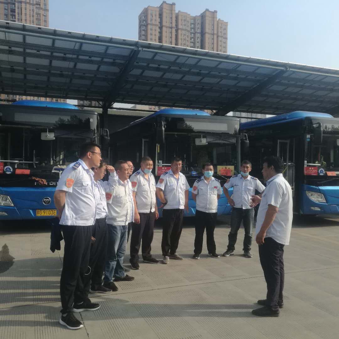 公交集團公交事業一部圓滿完成高、中考愛心送考工作任務