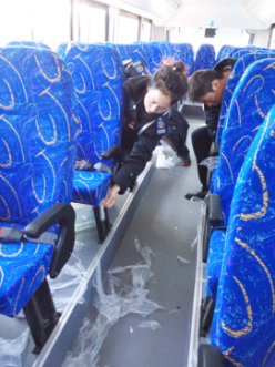 公交佳連全力保障市“兩會”運輸安全工作