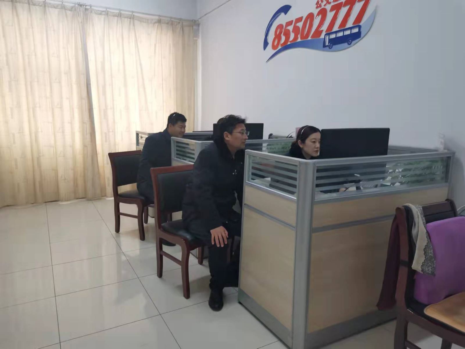 公交集團“傾聽民意、為民解難”暨“我當一天話務員”活動圓滿結(jié)束