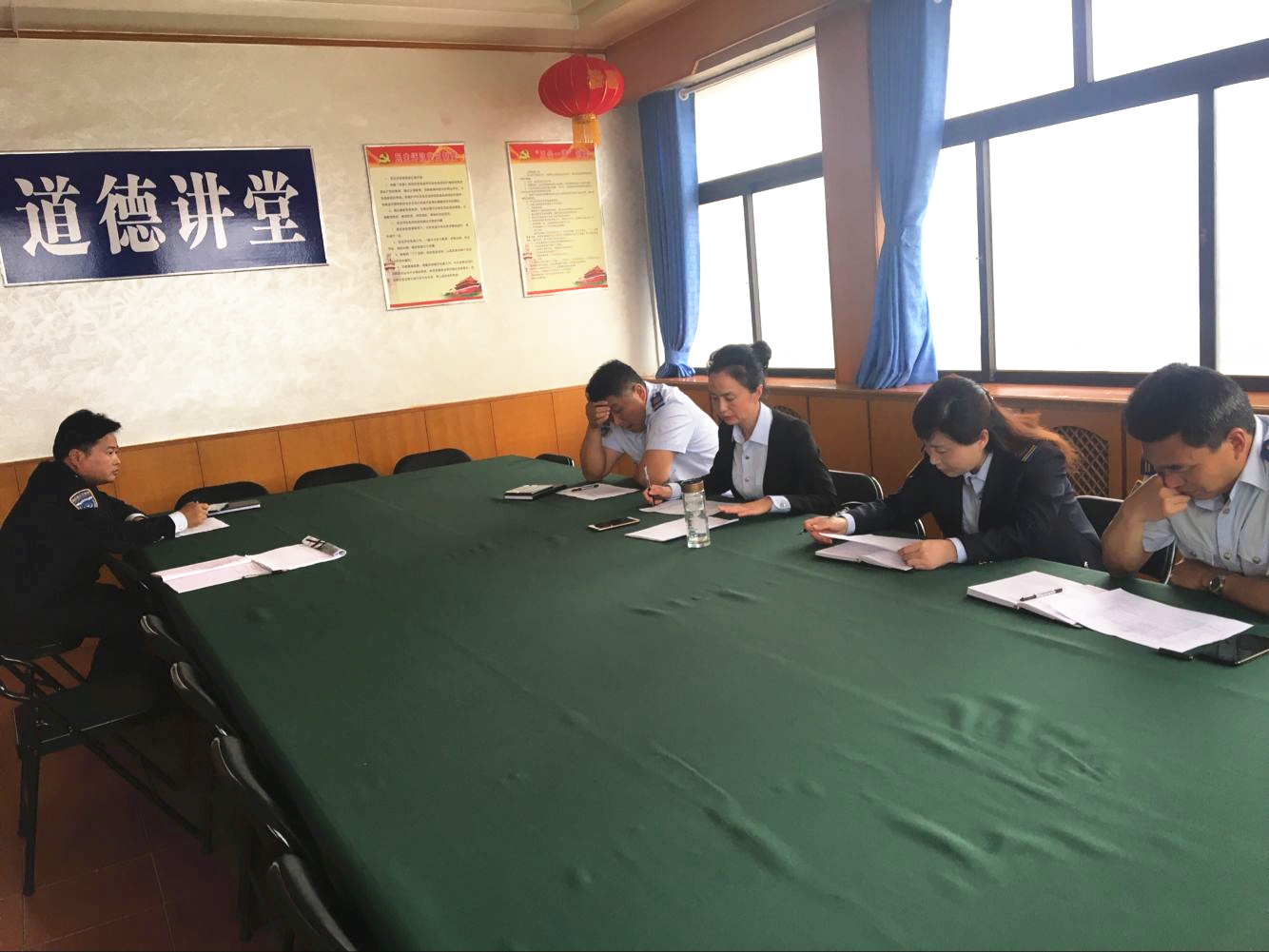 公交集團(tuán)佳連公司召開(kāi)重點(diǎn)工作推進(jìn)會(huì)