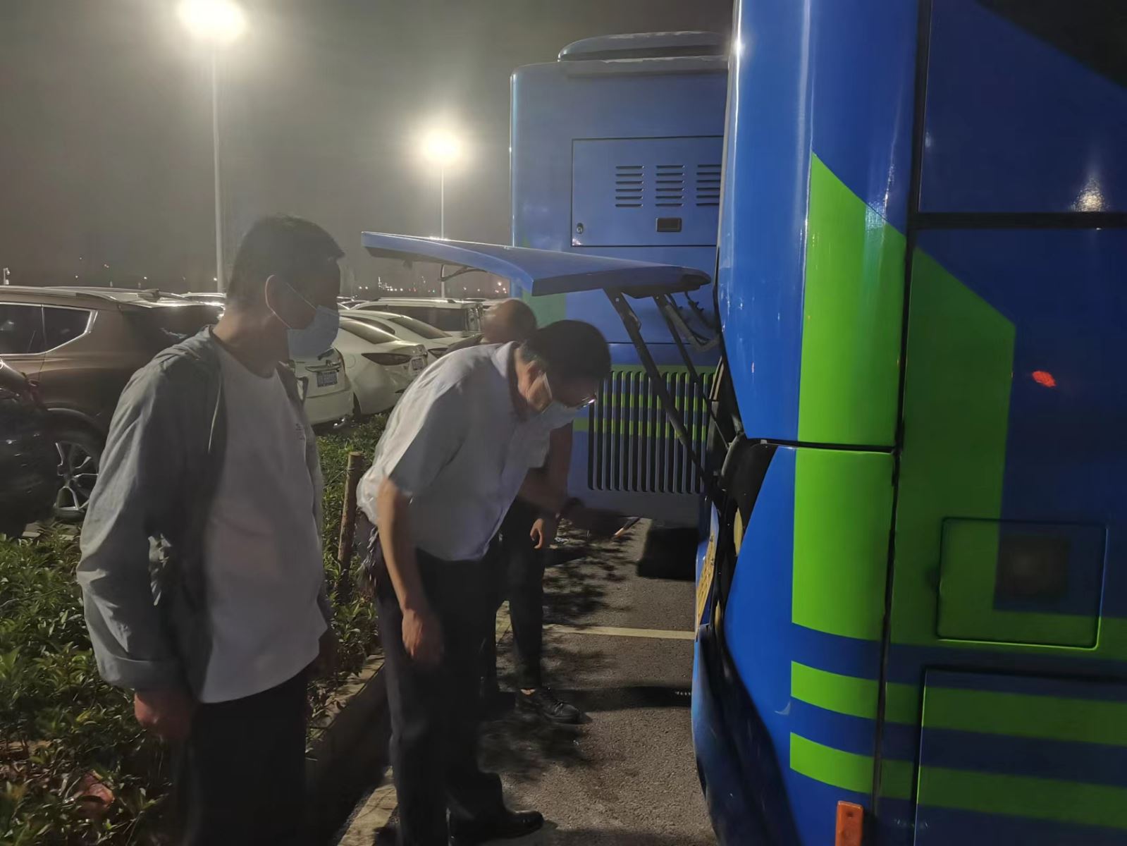 經(jīng)營發(fā)展事業(yè)部常抓不懈開展夜查 助力安全生產(chǎn)月工作