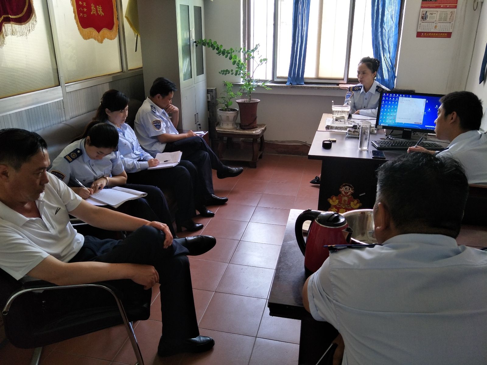 公交集團佳連公司召開機場專線車輛更換部署會